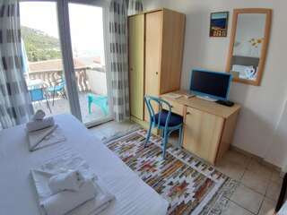 Гостевой дом Prima Guesthouse Бечичи Номер-студио с видом на море-20